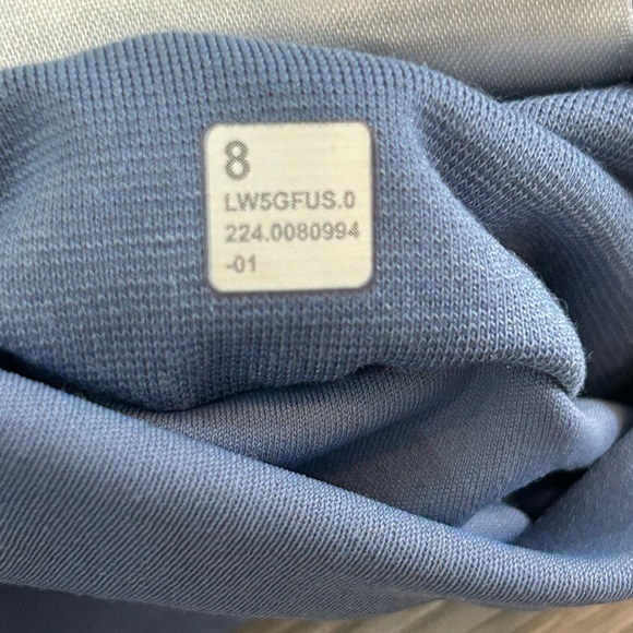 LULULEMON Breezethrough High Rise Tight Light Blue. Size 8 - Picture 4 of 8